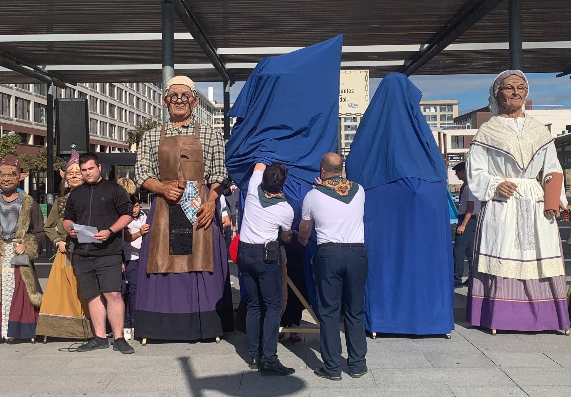 Presentación de los nuevos gigantes de Buztintxuri