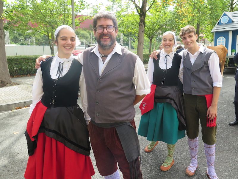 El desfile de la Euskal Jaia de Urretxu, en imágenes