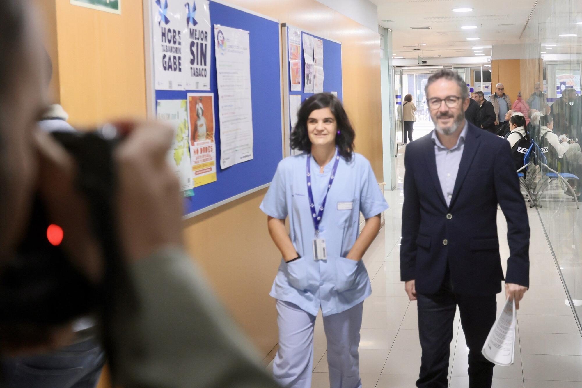 En imágenes: Arranca con novedades la campaña de la gripe en Álava