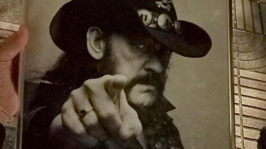 Robo insólito de un cuadro de Lemmy Kilmister en un bar del Casco Antiguo de Pamplona