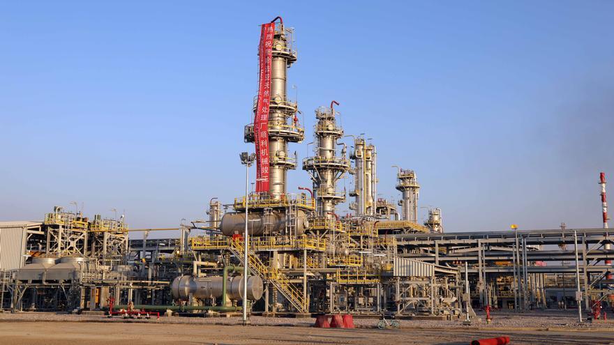 Suspendidas las operaciones en una planta de gas en Abu Dabi por un ataque aéreo