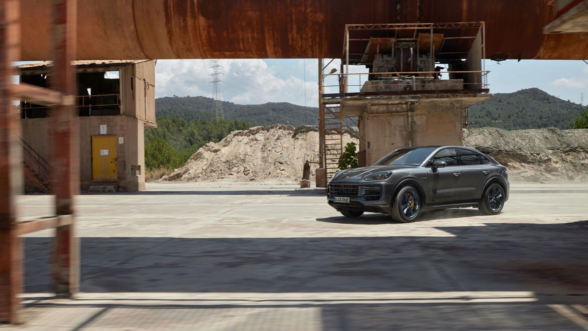 Porsche Cayenne Turbo E-Hybrid