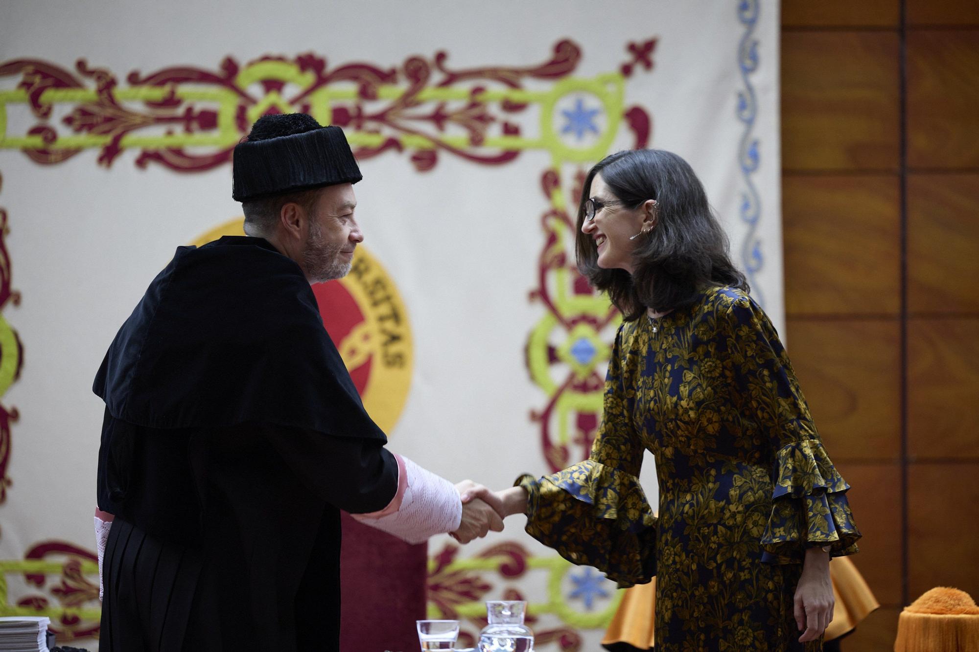 Fotos del homenaje de la UPNA a las personas que llevan 25 años trabajando en la Universidad