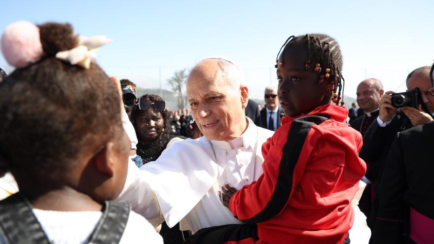 "Solo venimos a sumar': el mensaje de los jóvenes migrantes al Papa en su última jornada en el Estado