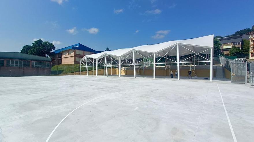 La falta de regulación impide a 1.500 alumnos usar la nueva pista de Zearreta de Gernika-Lumo