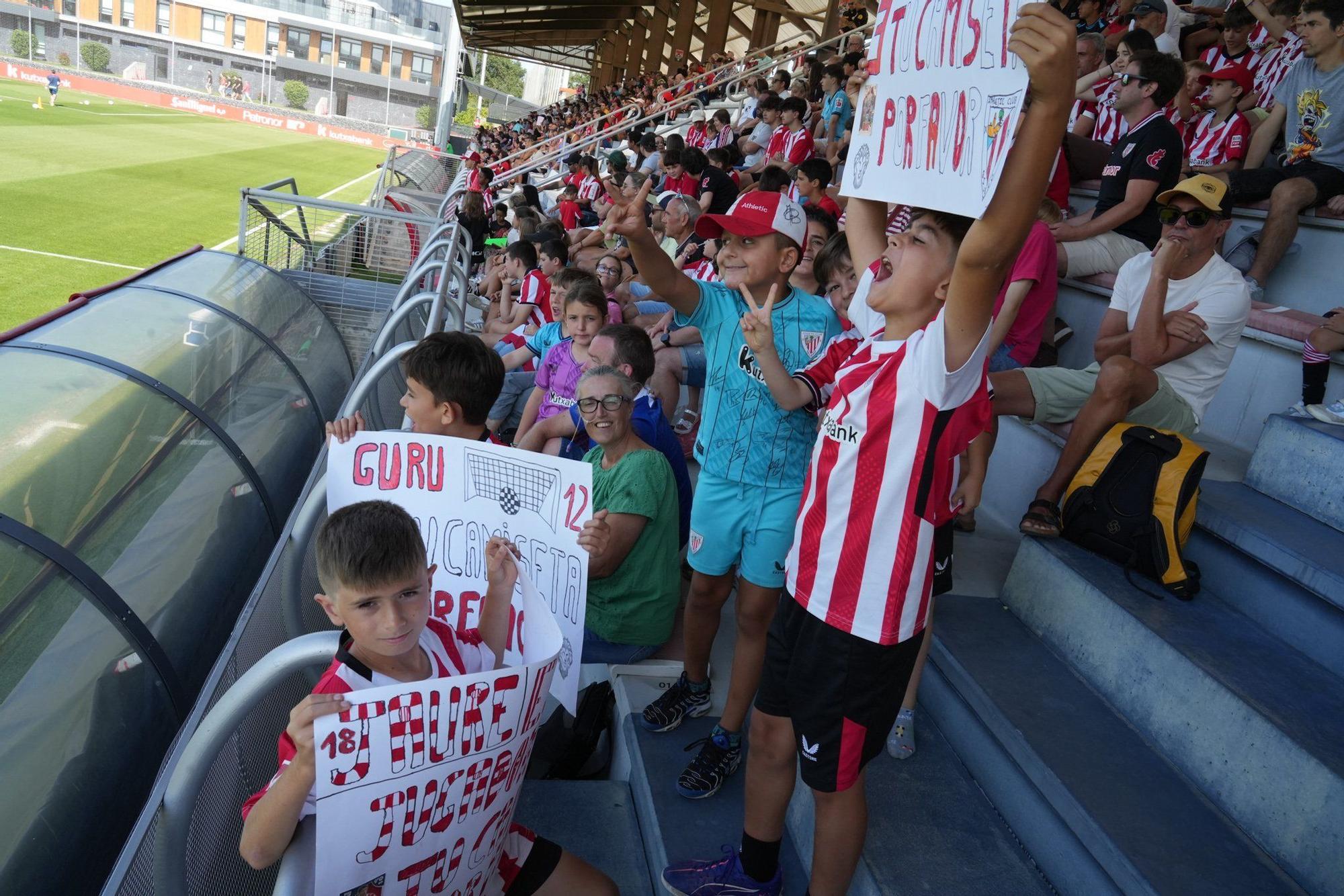 2.500 seguidores arropan al Athletic en Lezama