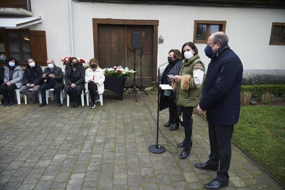 Homenaje a Mikel Zabalza.