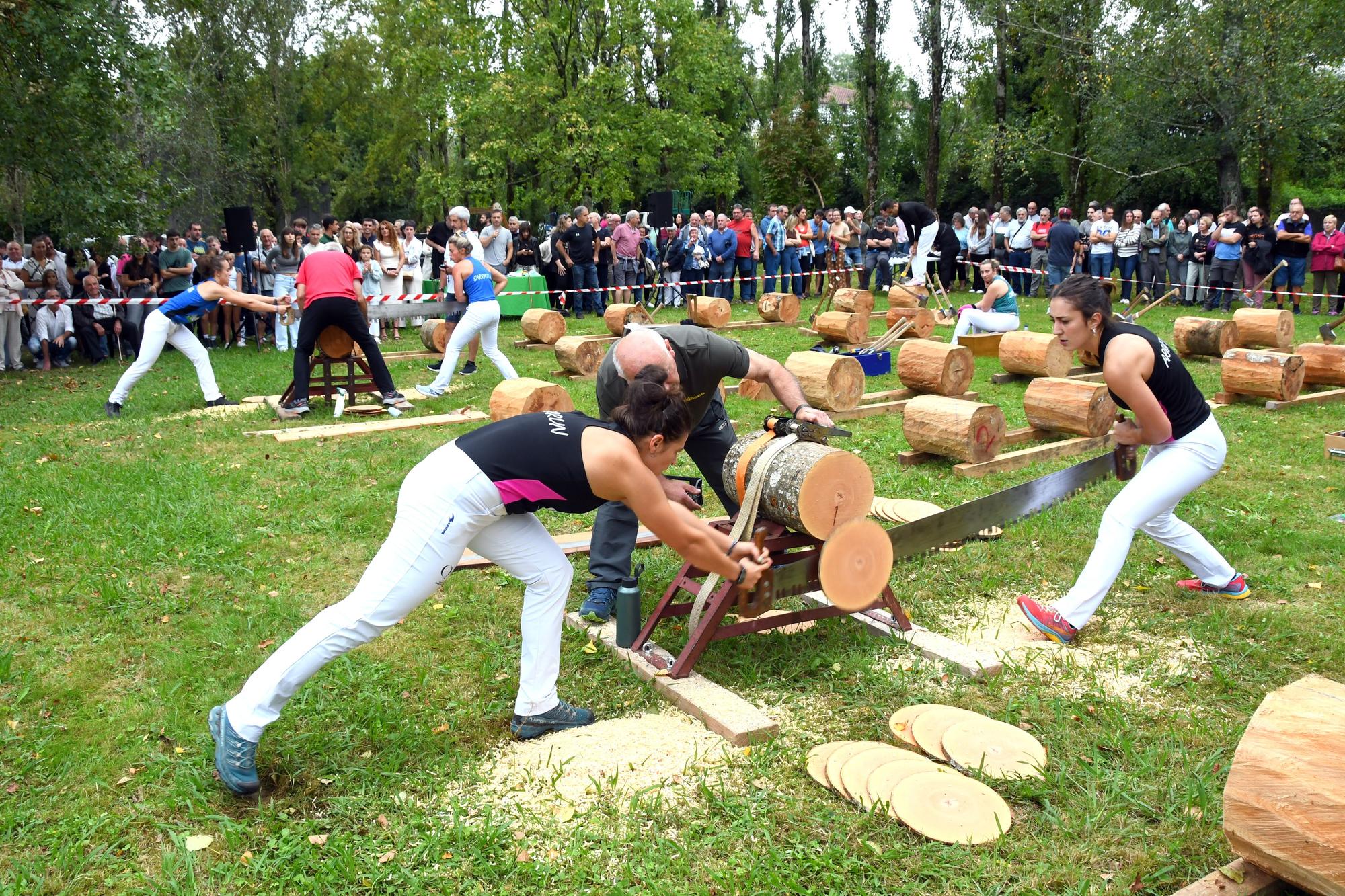 Festival en Lesaka por el 50 aniversario de Transportes Bidasoa