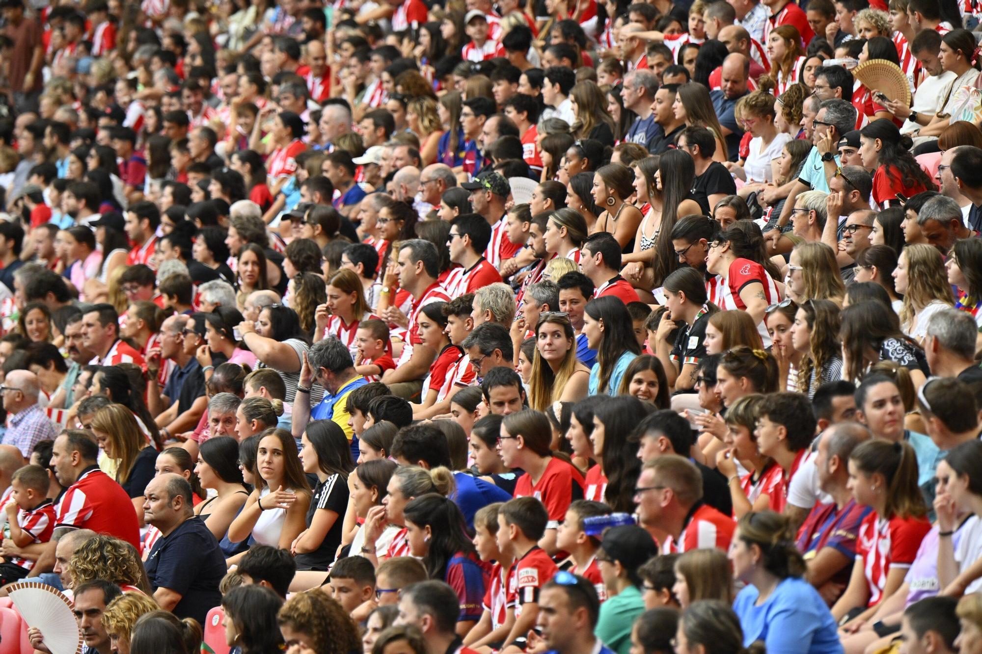 En imágenes: ¿Has asistido al Athletic-Barcelona en San Mamés? Búscate