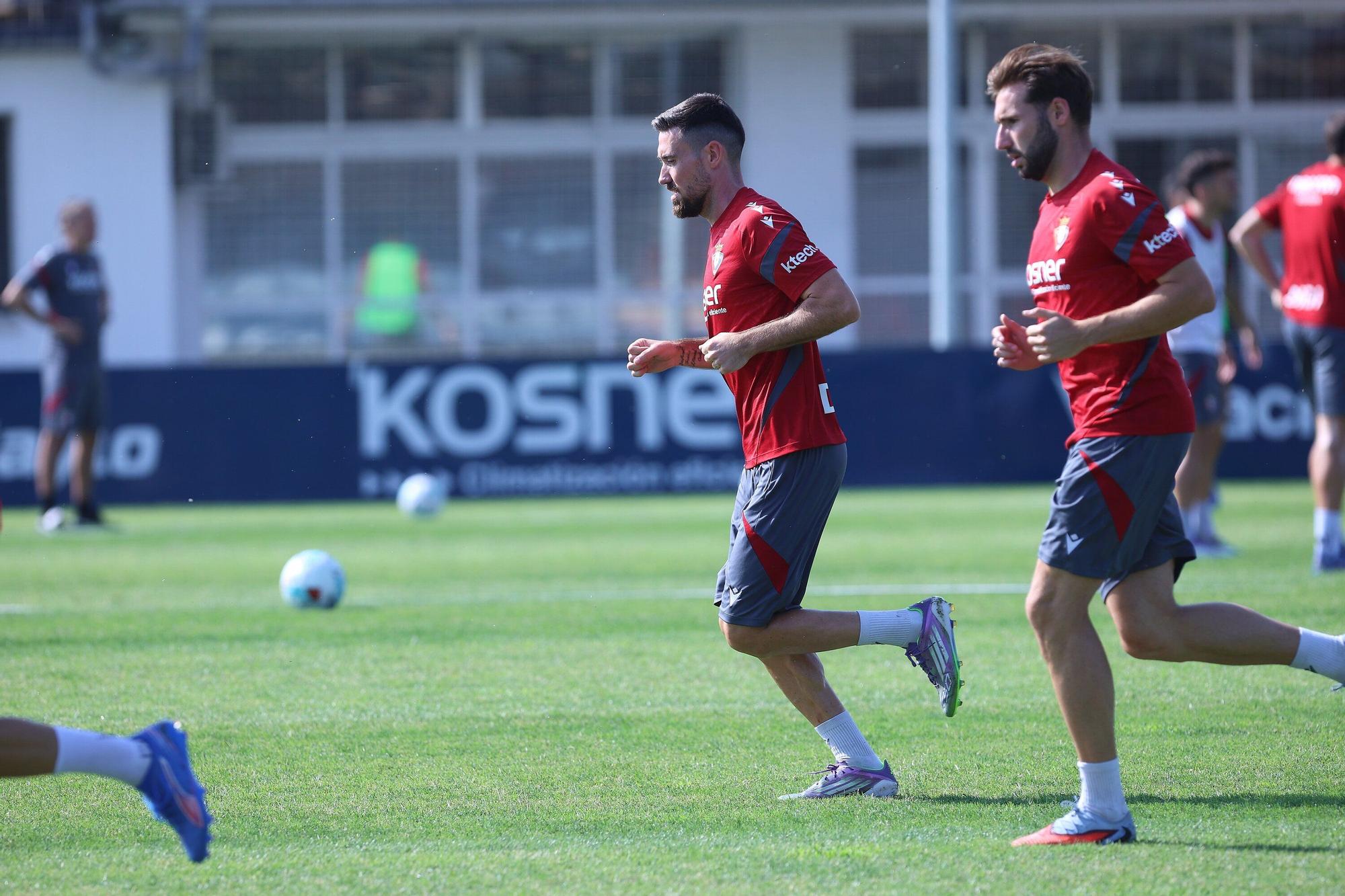 Osasuna se entrena en Tajonar tras la victoria ante el Valencia