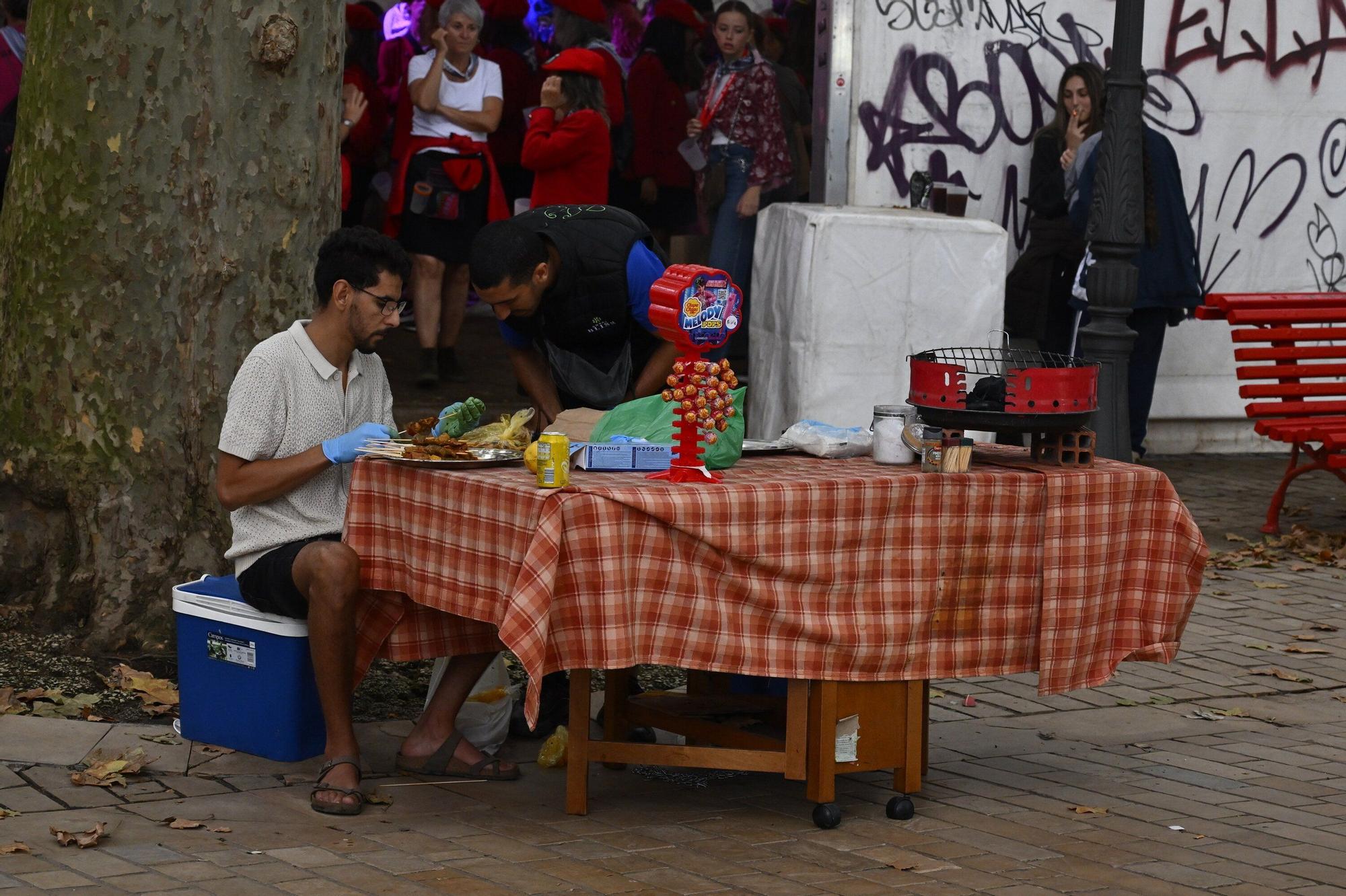 En imágenes: puestos de comida ilegal en Aste Nagusia