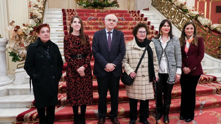 Euskaltzaindia, la Sociedad Coral de Bilbao y el Teatro Arriaga conmemoran con un concierto el 50 aniversario del fallecimiento del  poeta Gabriel Aresti