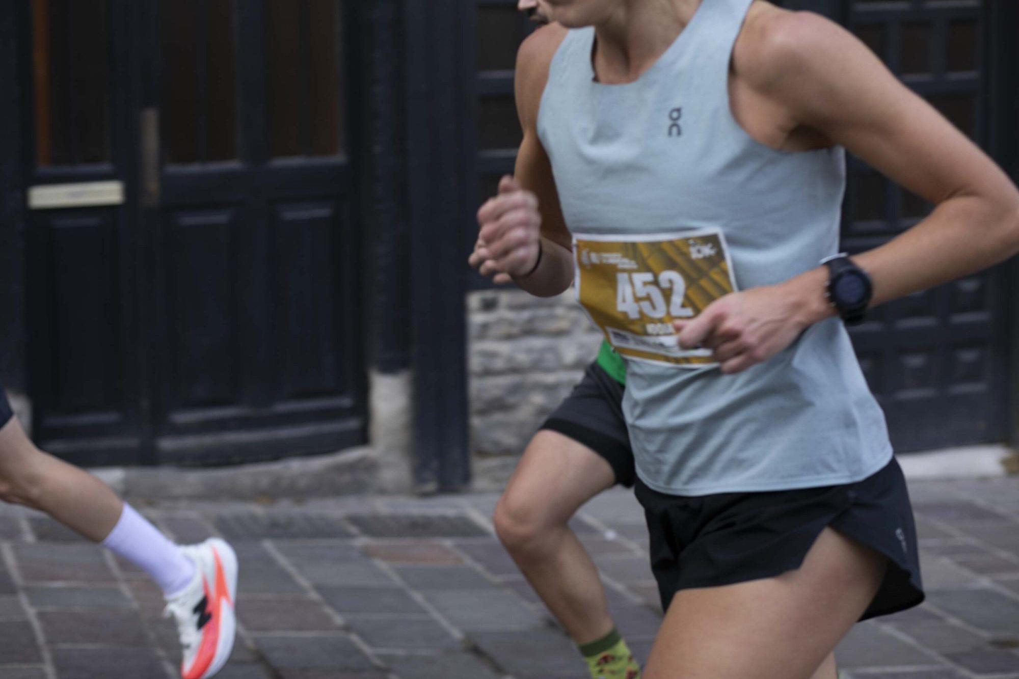 En imágenes: Miles de personas participan en La Conquista de la Almendra