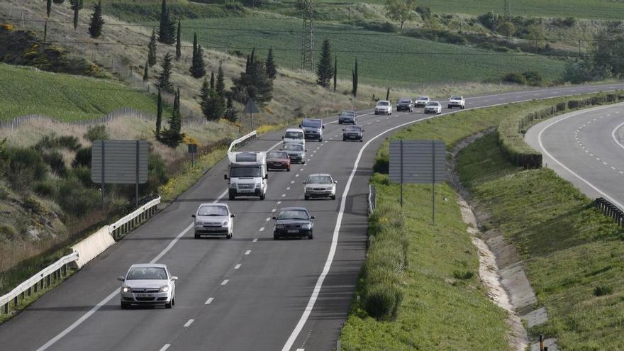 Fin al peaje de la AP-15: los turismos circularán gratis a partir de 2029 y solo pagarán los camiones