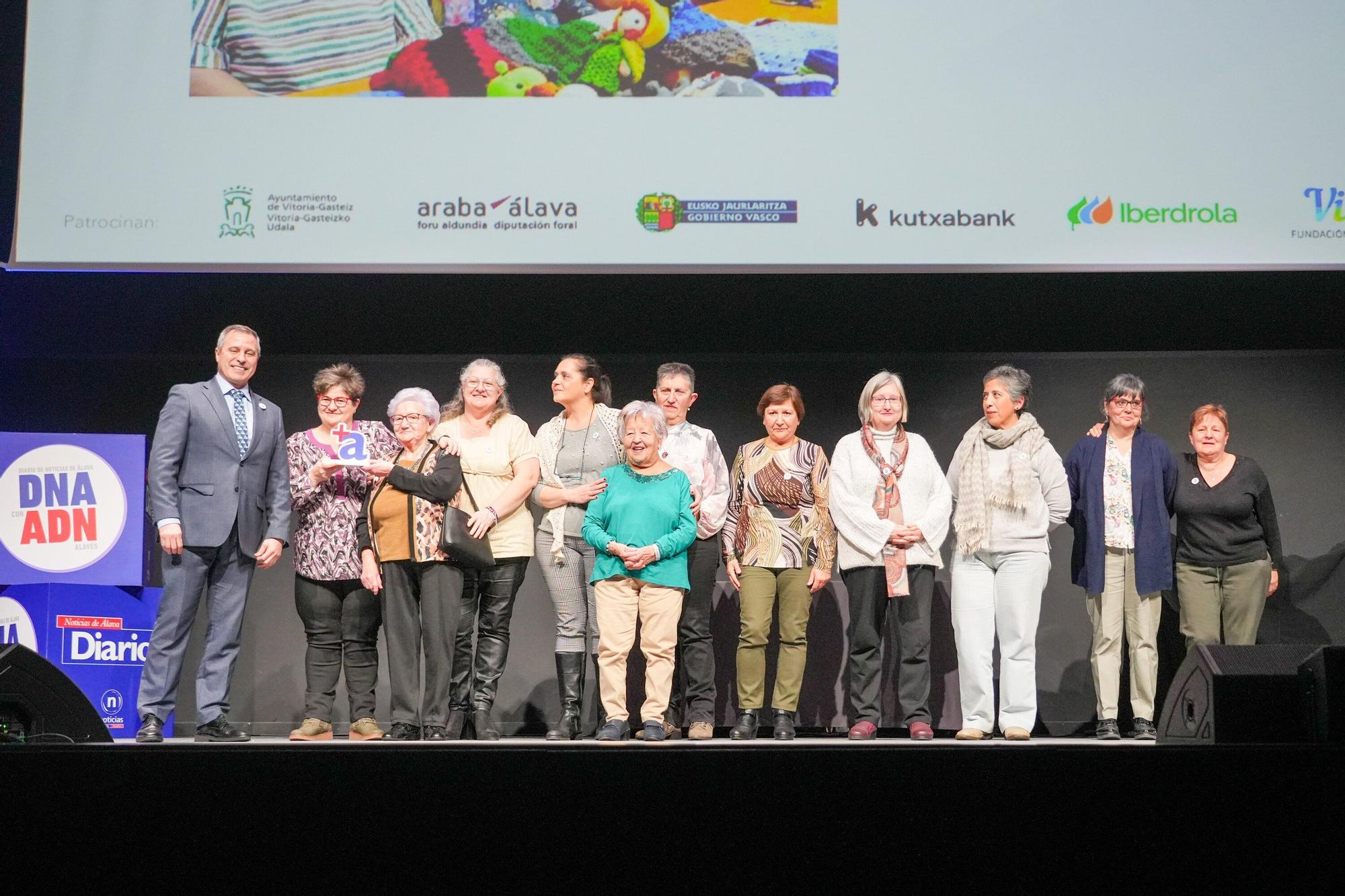 En imágenes: Así ha sido la entrega de los Premios +Álava Sariak