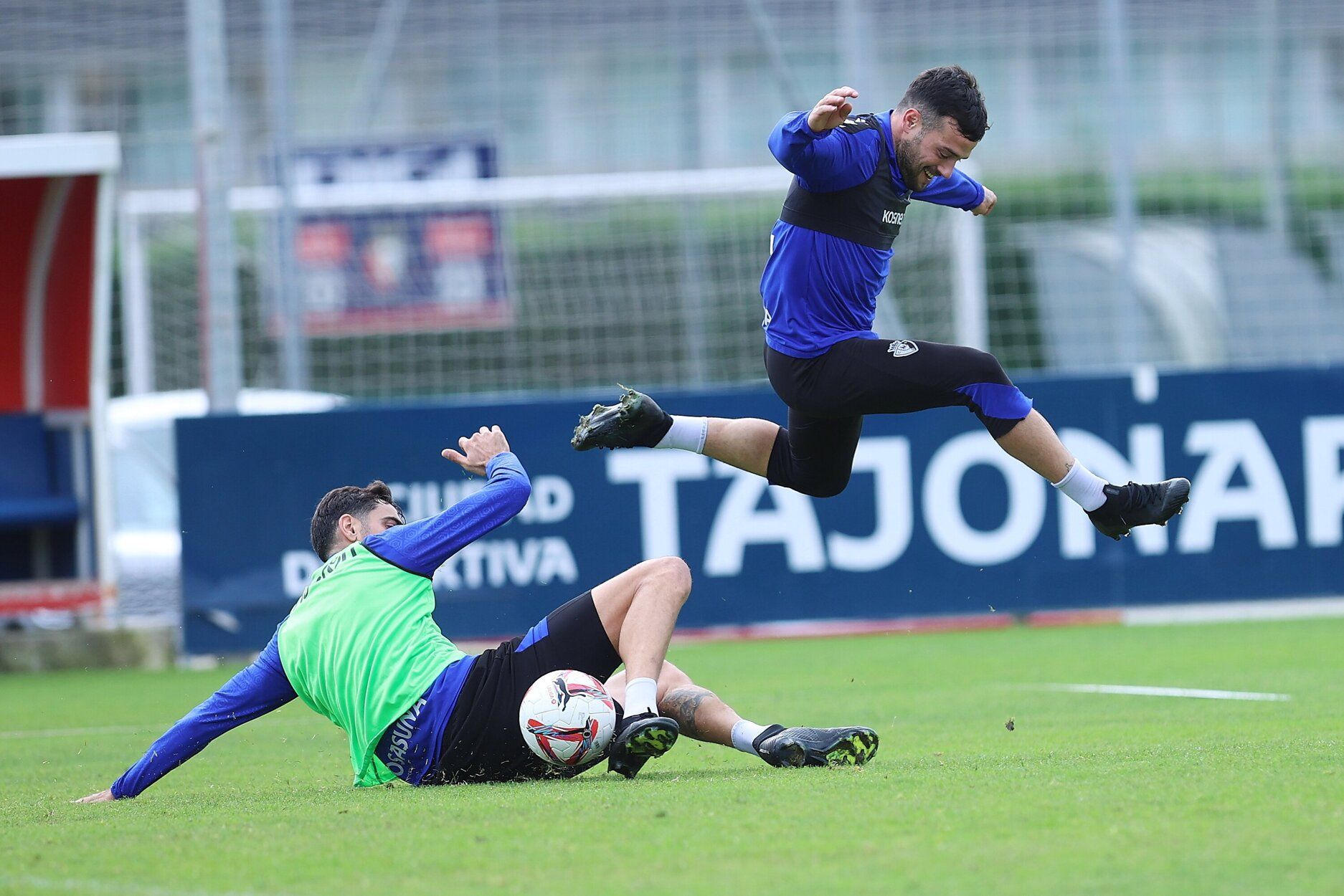 Fotos del entrenamiento de Osasuna (18/11/2024)