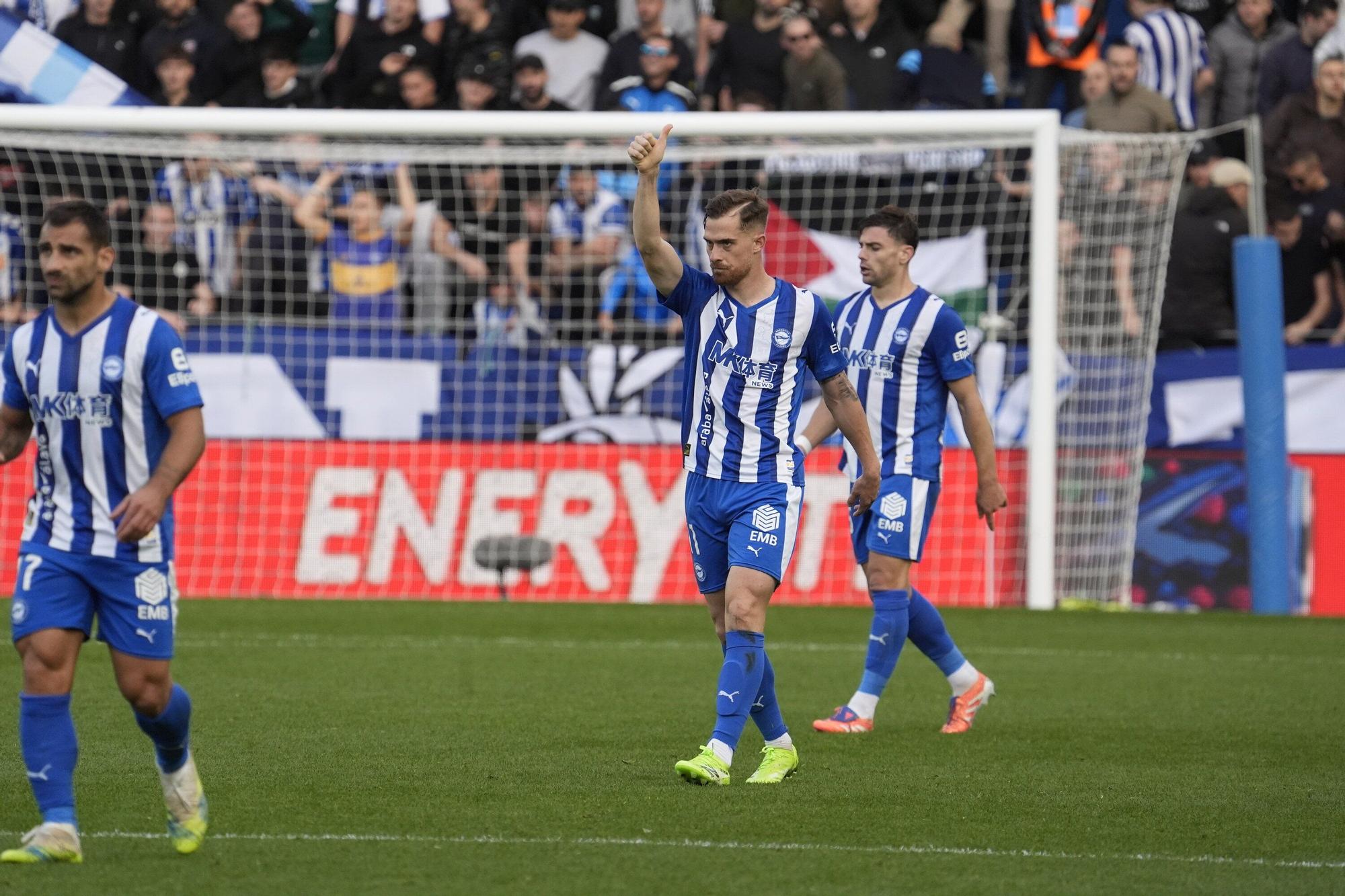 Todas las fotos del Alavés-Espanyol en Mendizorroza