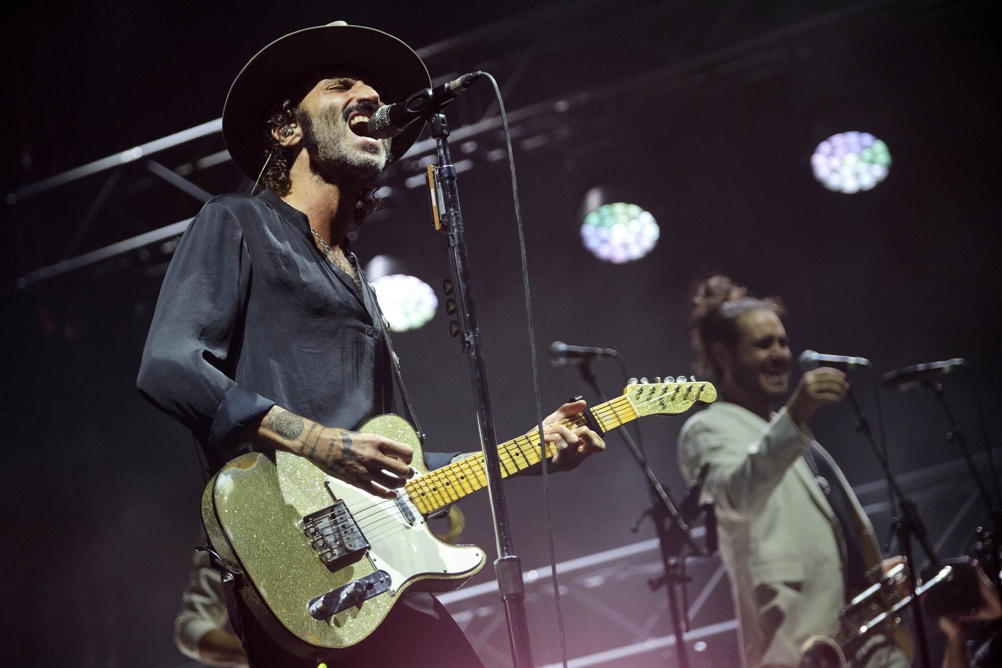 Fotos del concierto de Leiva en el Navarra Arena