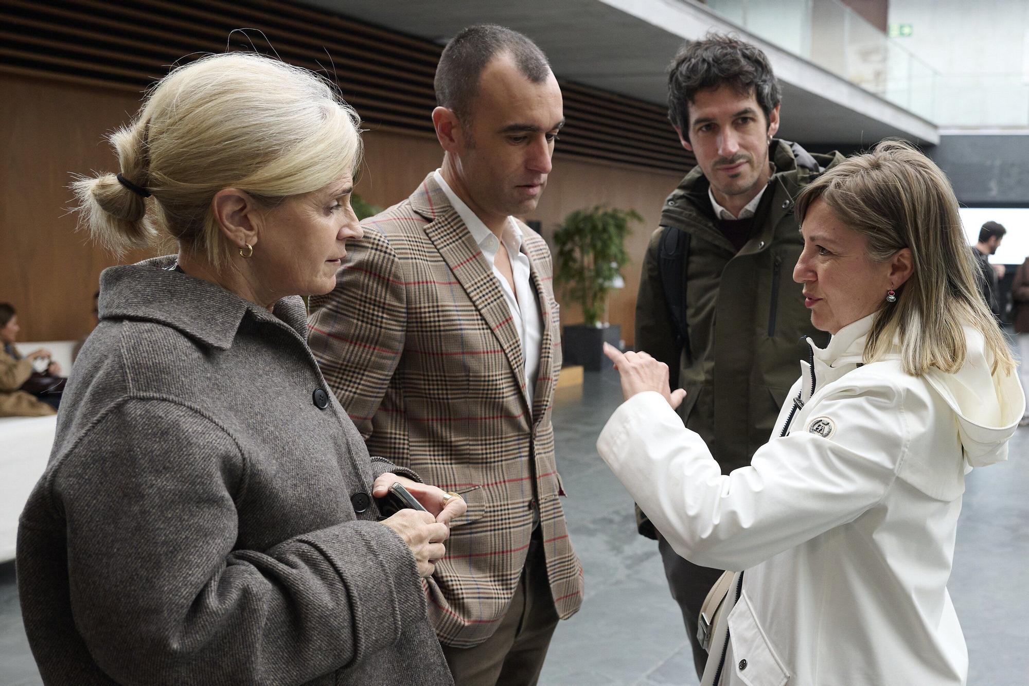 Fotos del pleno del Parlamento de Navarra de este 6 de noviembre