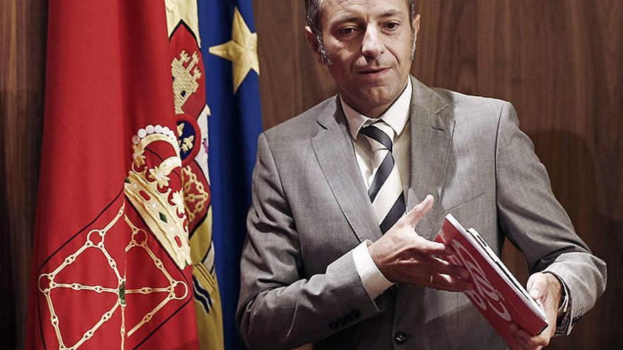El consejero portavoz del Gobierno, Juan Luis Sánchez de Muniáin