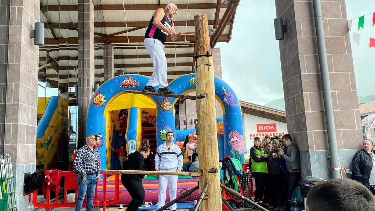 FIESTAS DE DEPORTE RURAL EN URDAX