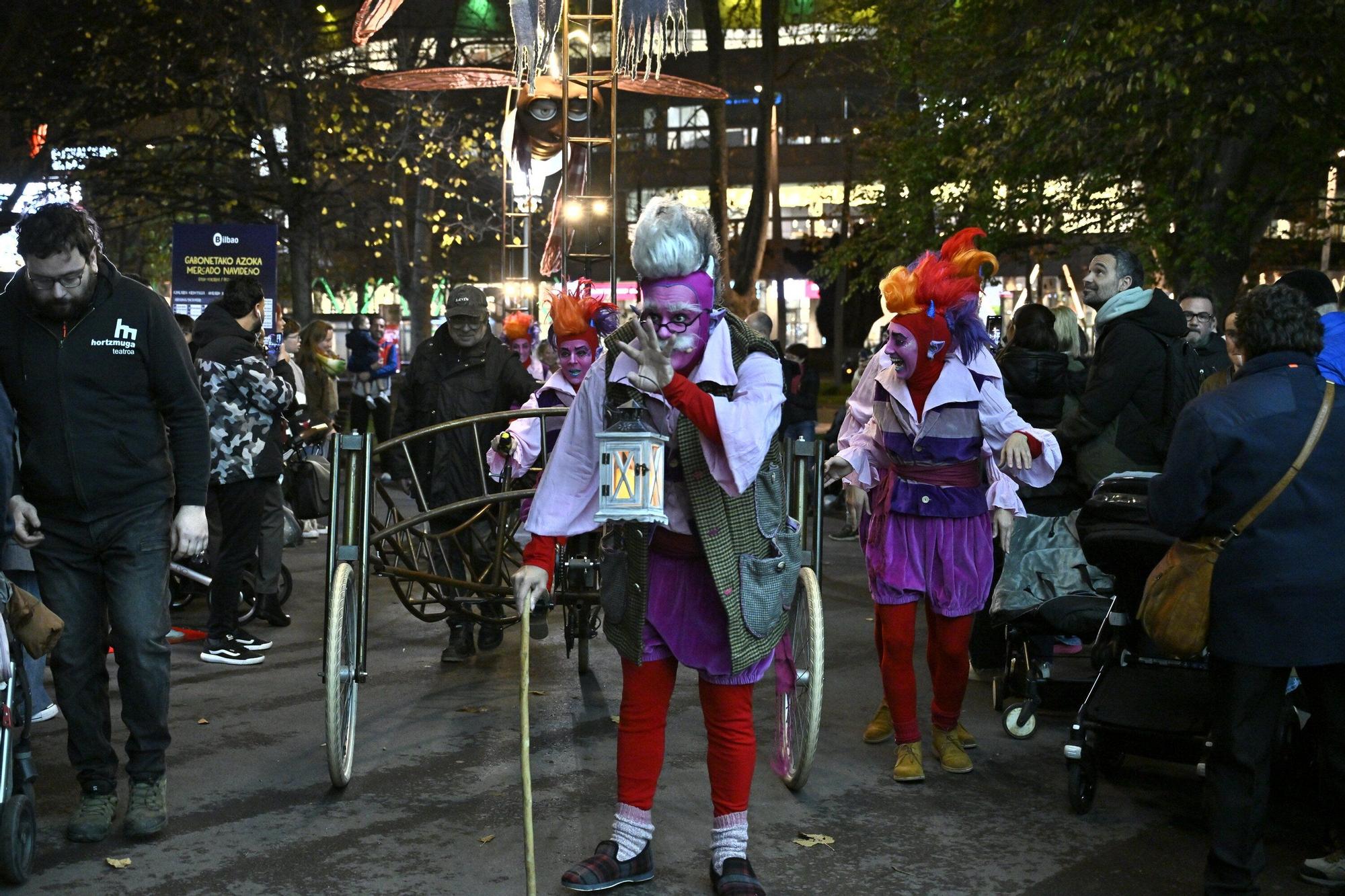 En imágenes: Luz, sonido y tradición, el mercado de Navidad de Bilbao abre sus puertas