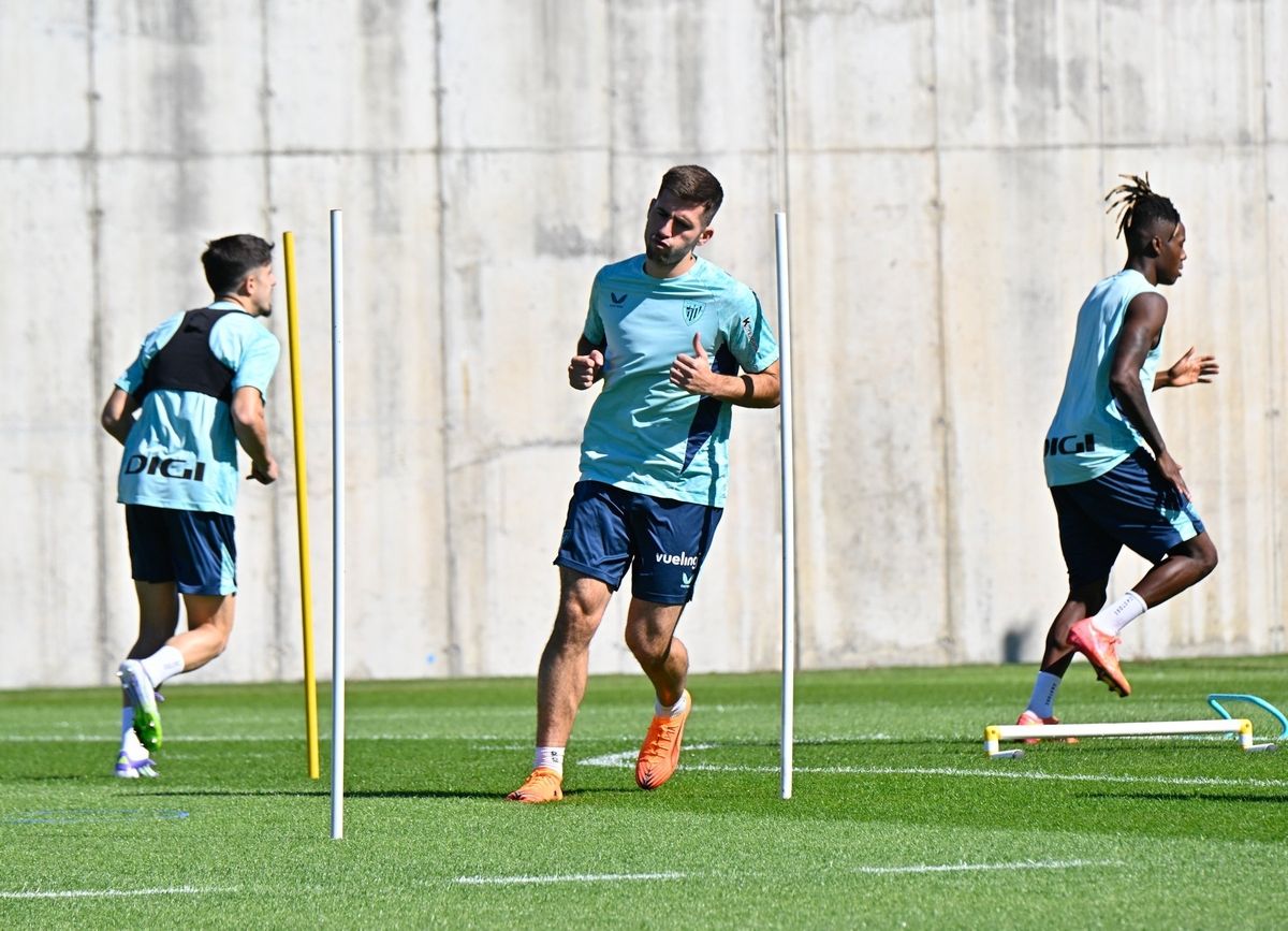 Entrenamiento del Athletic tras el partido ante el Borussia
