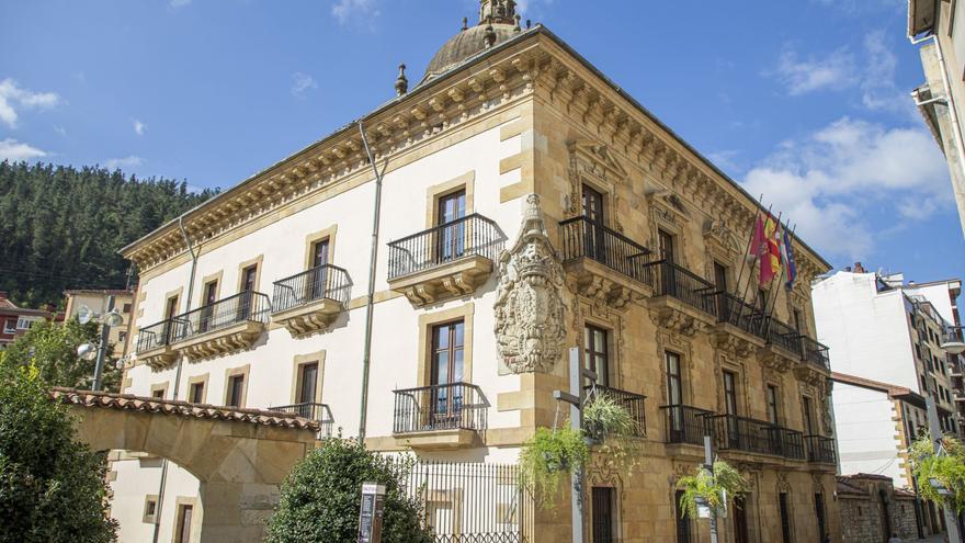 Ermua, nominado por su liderazgo femenino en la administración pública