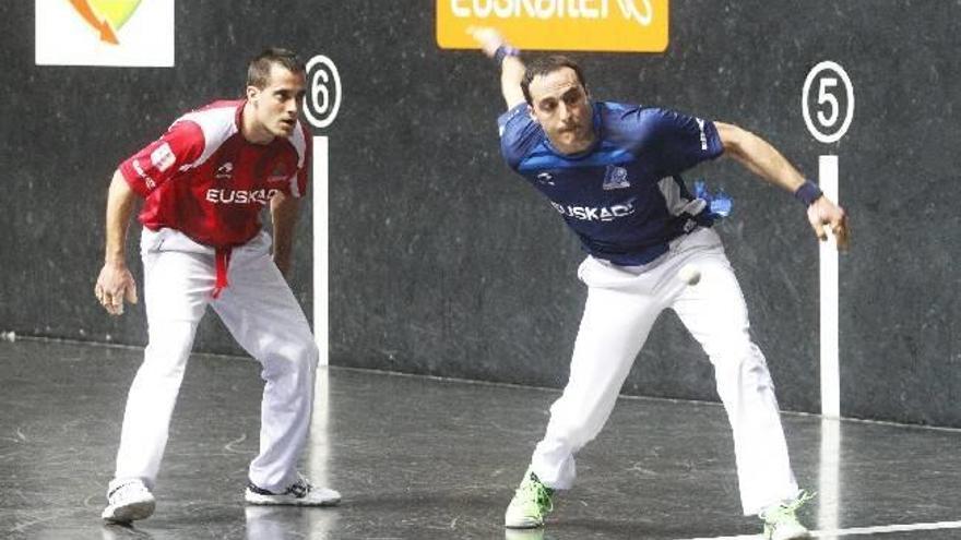 Irujo-Zabaleta, virtuales finalistas tras ganar a Bengoetxea VI-Beroiz