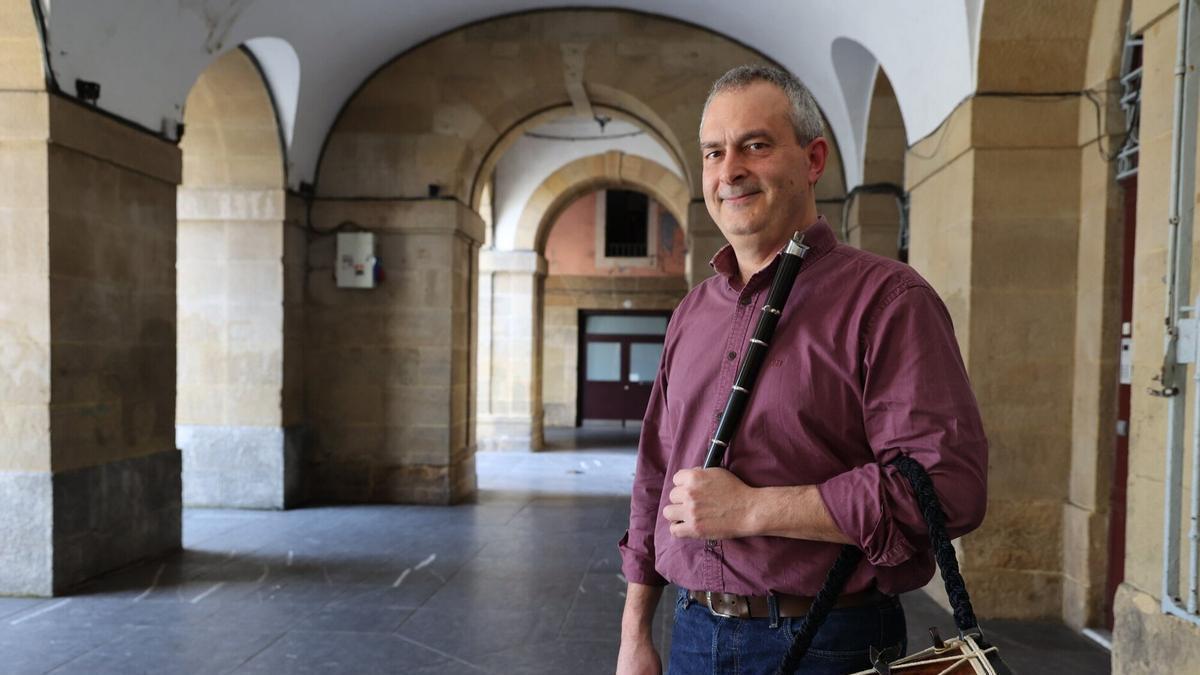 Aitor Arozena, Donostiako udal txistulari bandako zuzendaria