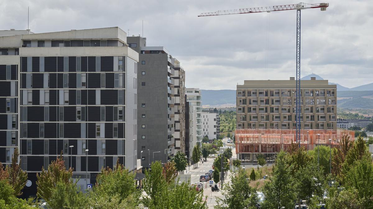 Viviendas en construcción en Pamplona, en el barrio del Soto de Lezkairu.