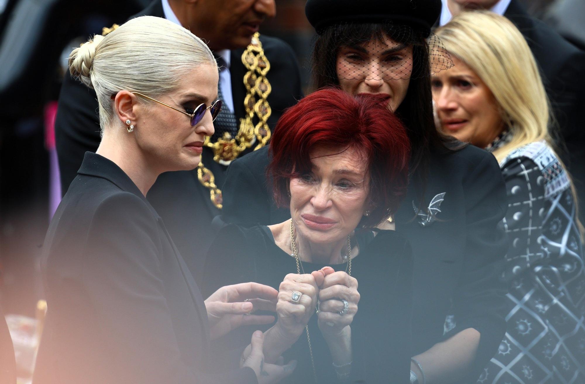 Multitudinario funeral de Ozzy Osbourne en Birmingham