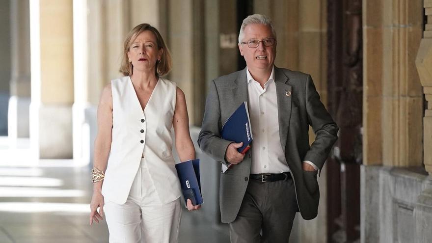 Mendoza acusa a Asensio de comportamiento “absolutamente desleal” con el gobierno foral