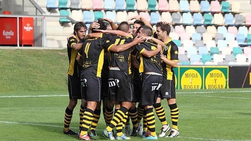 El Barakaldo brinda su homenaje