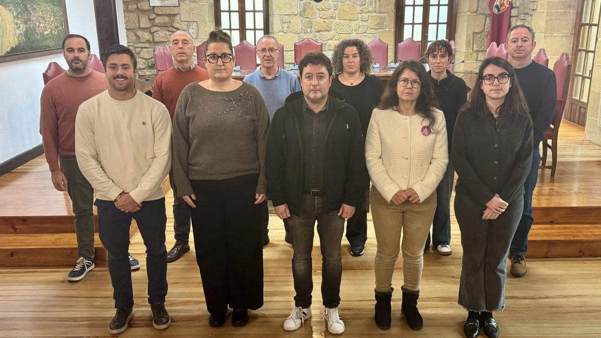 Concejales del Ayuntamiento de Zarautz, en la reunión celebrada este martes