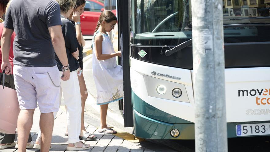 Un año de la tarifa infantil: hasta 30.000 niños y niñas viajan gratis  en la villavesa con la nueva tarjeta