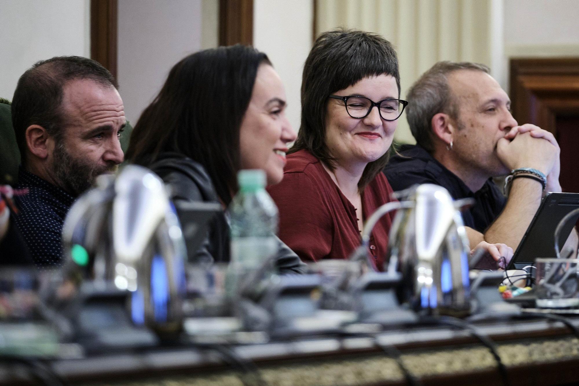 Fotos del pleno del Ayuntamiento de Pamplona (jueves 11 de diciembre de 2025)