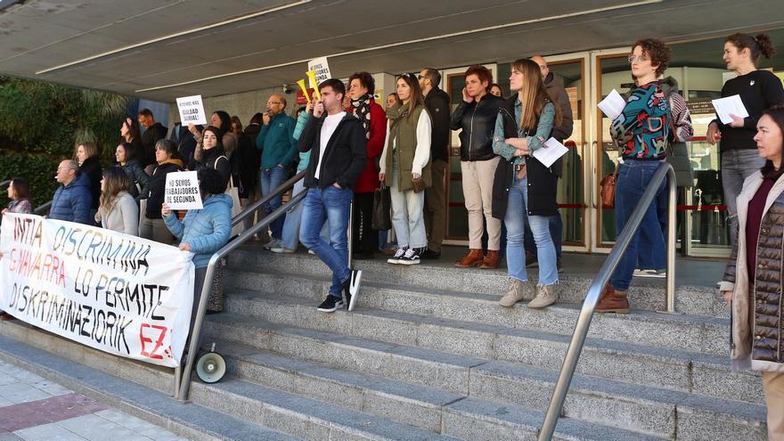 Trabajadores de INTIA se concentran para denunciar discriminación salarial