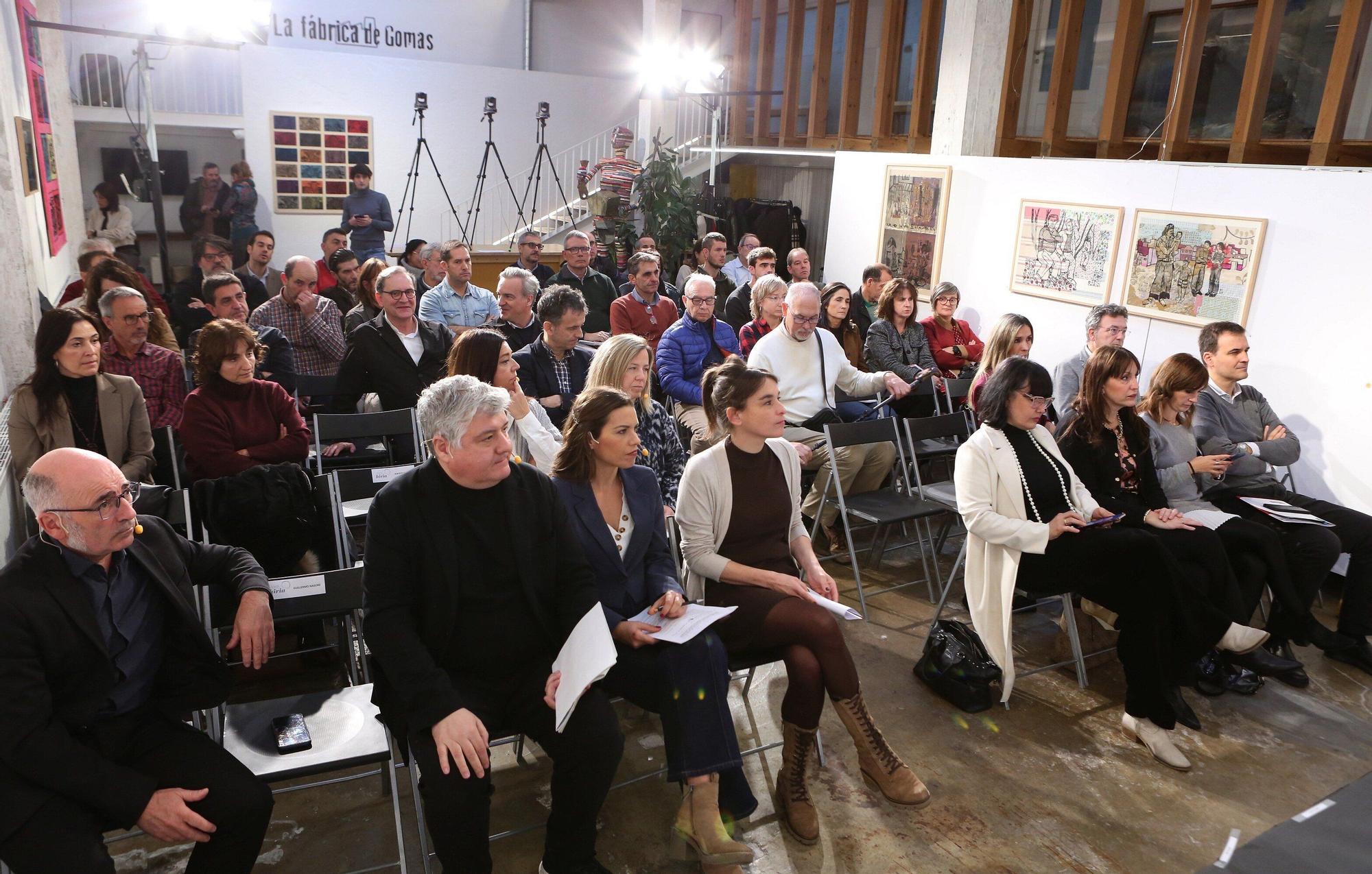 Fotos del Foro Hiria 'Vivienda asequible'