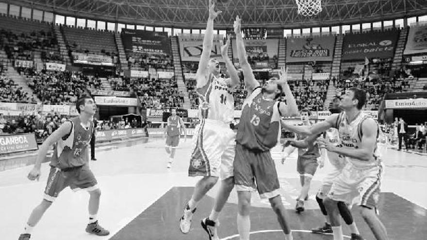 Permanencia virtual, &quot;play-off&quot; utópico