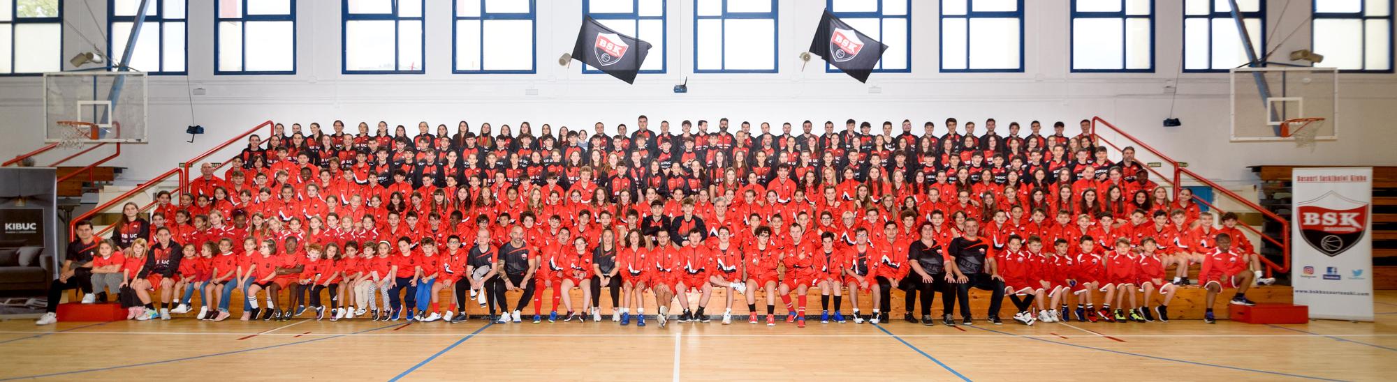 BSK Basauri pisa con fuerza las canchas y da ejemplo con la sección de deporte adaptado.