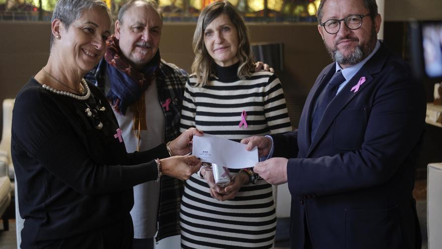 La Asociación Saray y el Hotel Tres Reyes colaboran para potenciar la investigación del cáncer de mama