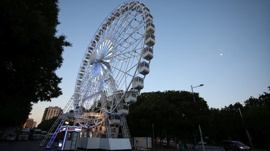 Una noria en Pamplona para las fiestas de Navidad