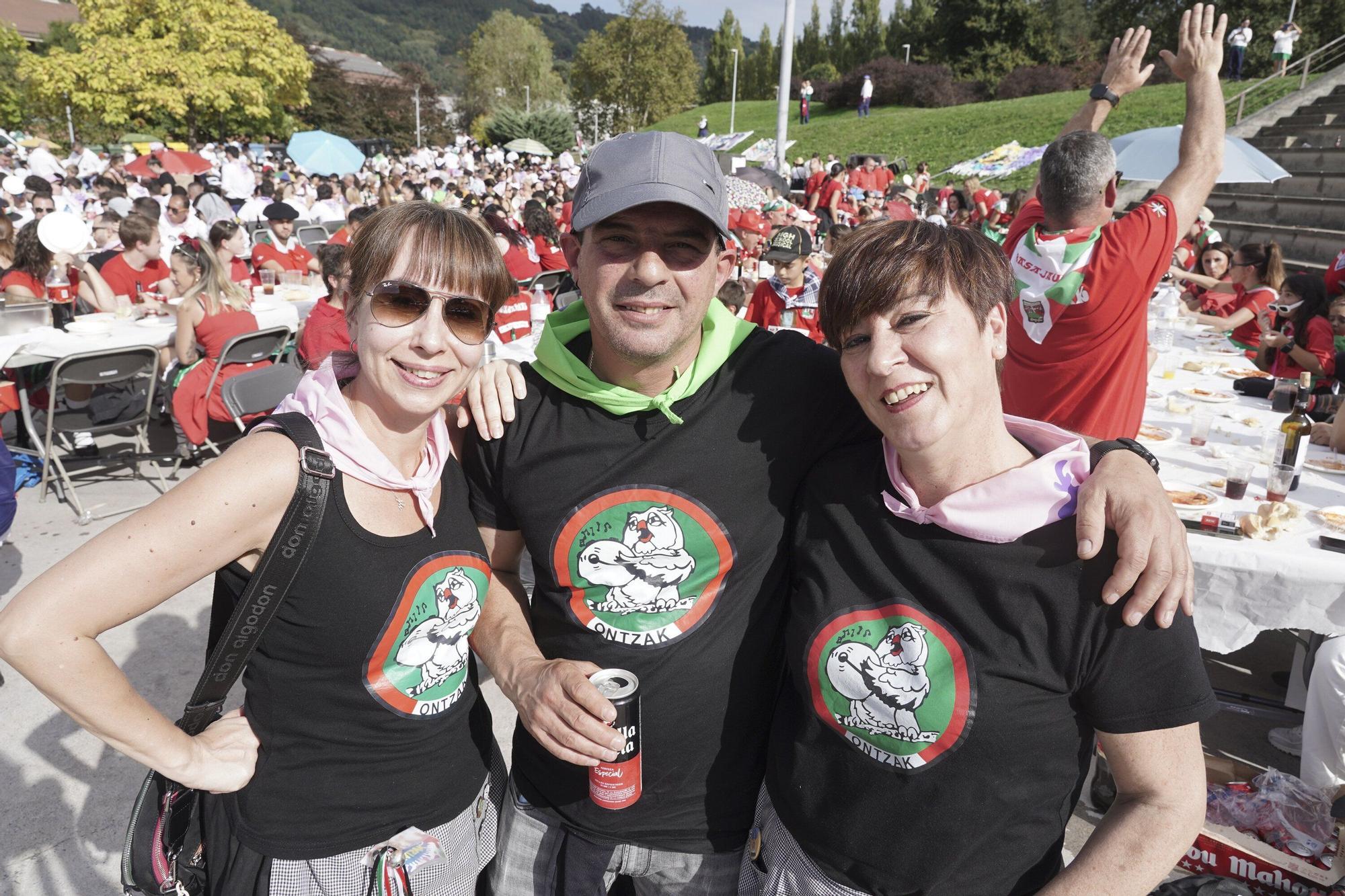 Más de 3.600 personas en la comida de cuadrillas de Basauri: “Es es indescriptible, se nos está yendo de las manos”