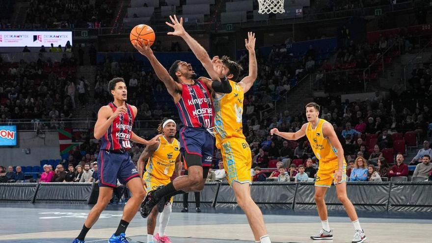 Forrest decide una igualada batalla ante el Gran Canaria