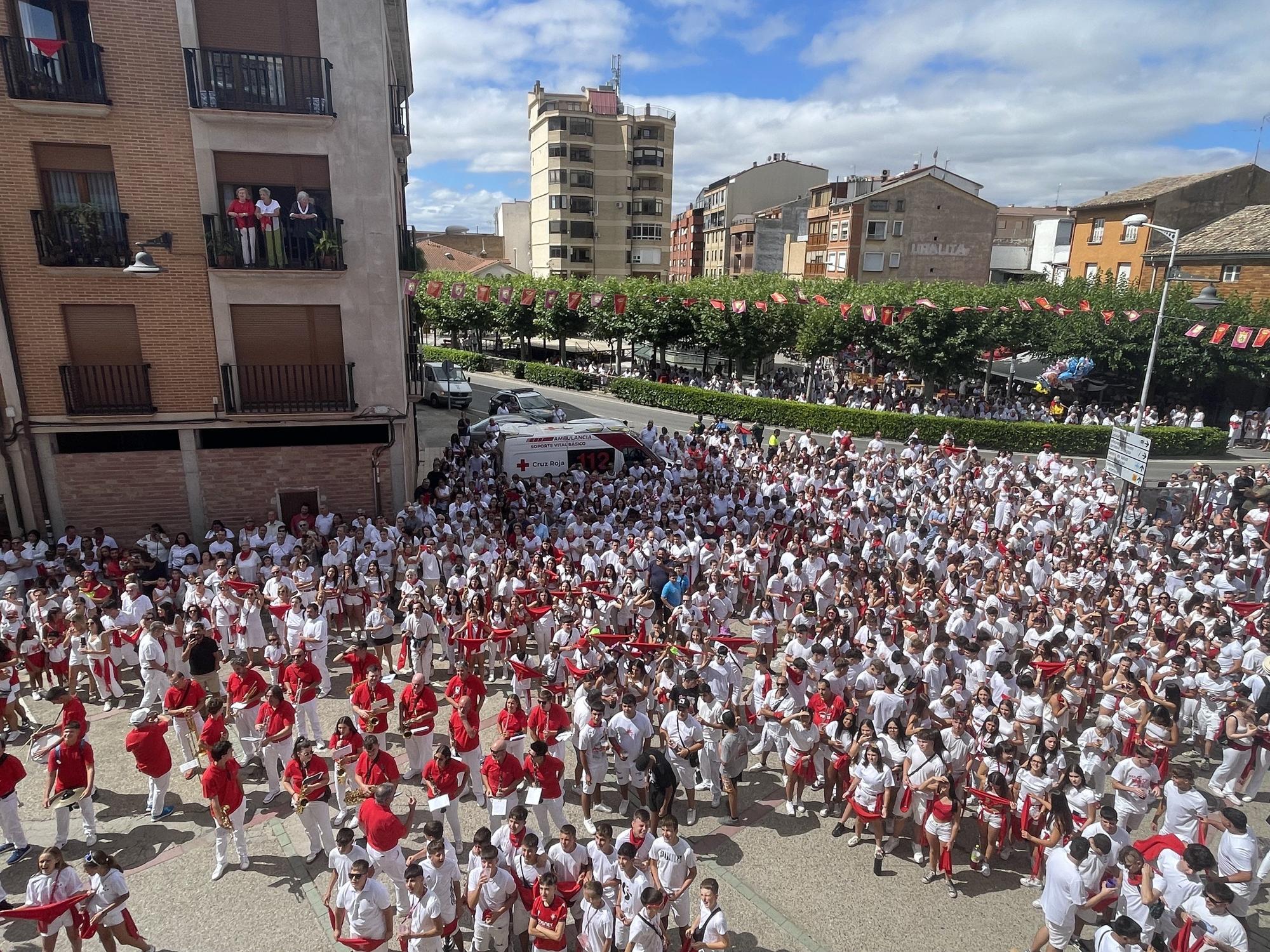 Fotos del chupinazo de las fiestas de Lodosa