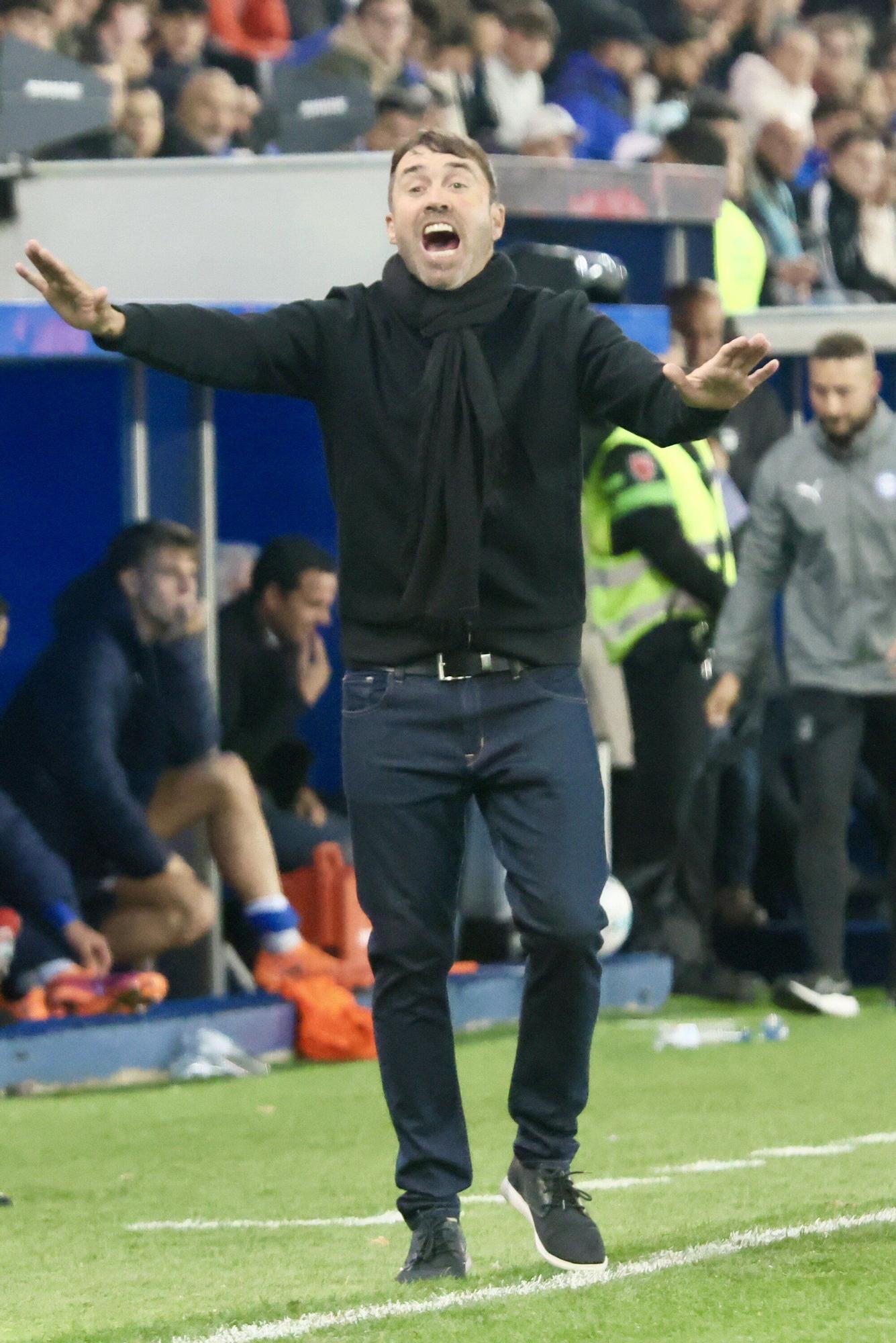 Todas las fotos del Alavés-Valencia en Mendizorroza