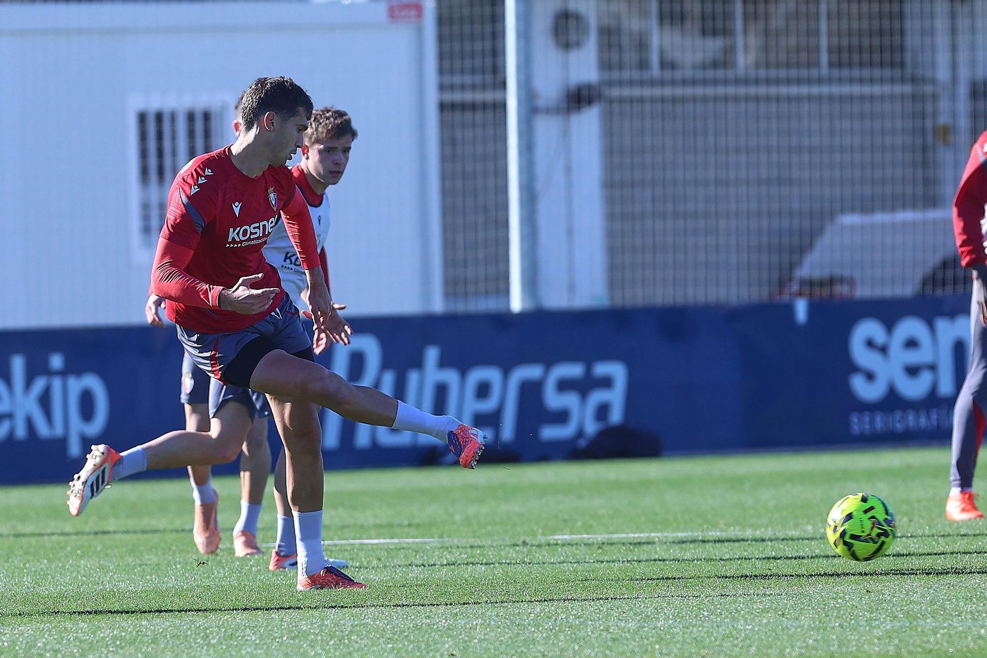 Fotos del entrenamiento de Osasuna (martes 18 de noviembre)
