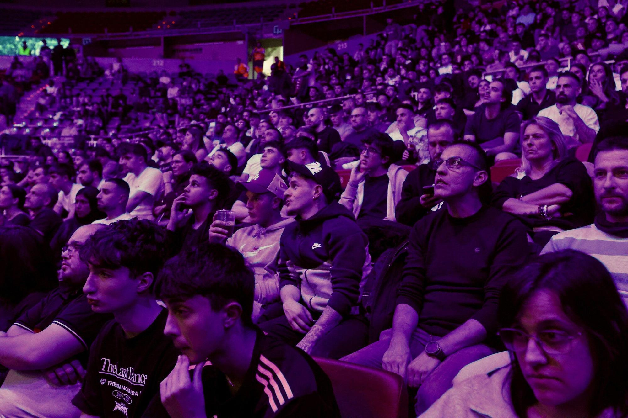 En imágenes: El Buesa se rinde al MMA con Topuria como estrella