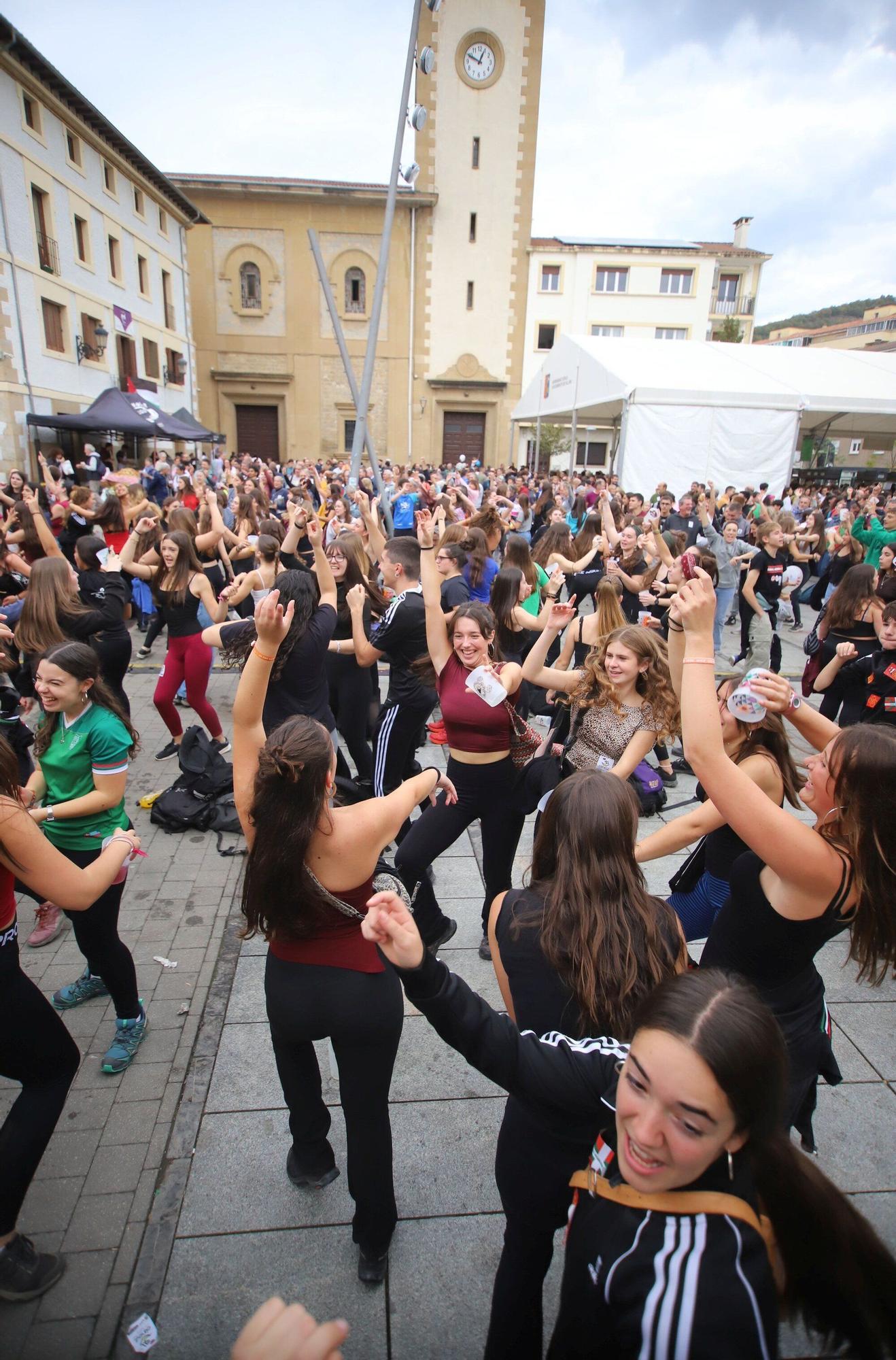 Fotos: Nafarroa Oinez 2025 en la ikastola Paz de Ziganda de Villava - Atarrabia